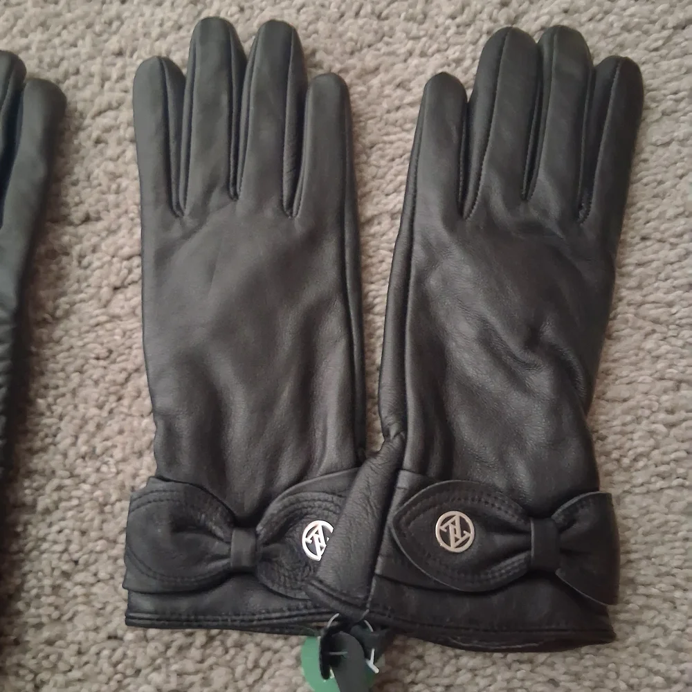 REAL LEATHER AND CASHMERE BLEND GLOVES - Picture 4 of 4
